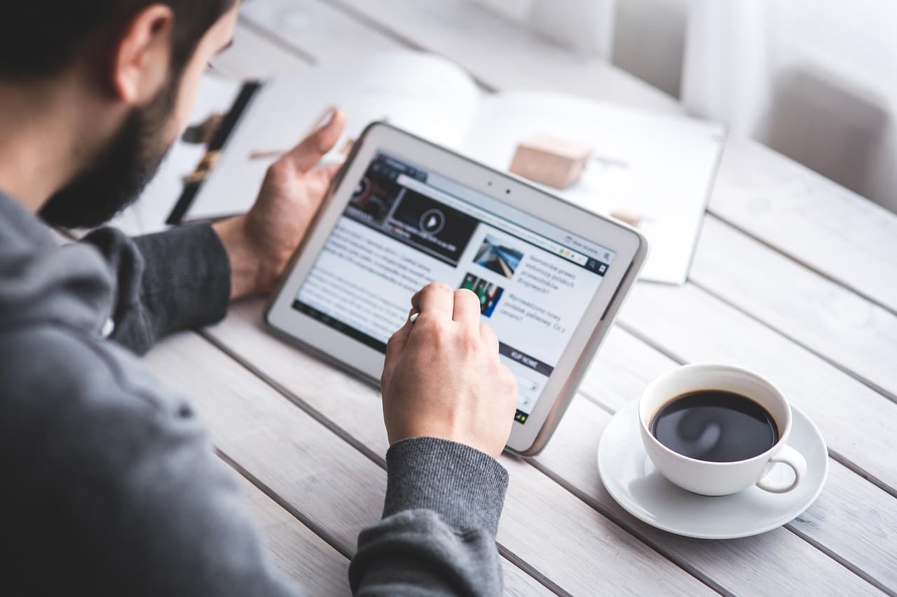 How to Effectively Use Coupons for Sports Deals Online