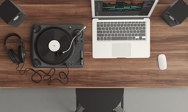 5 Essential Tips for Finding the Best Sports Deals Online